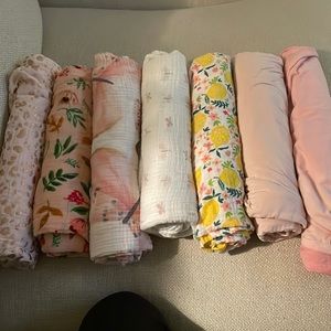 Swaddles